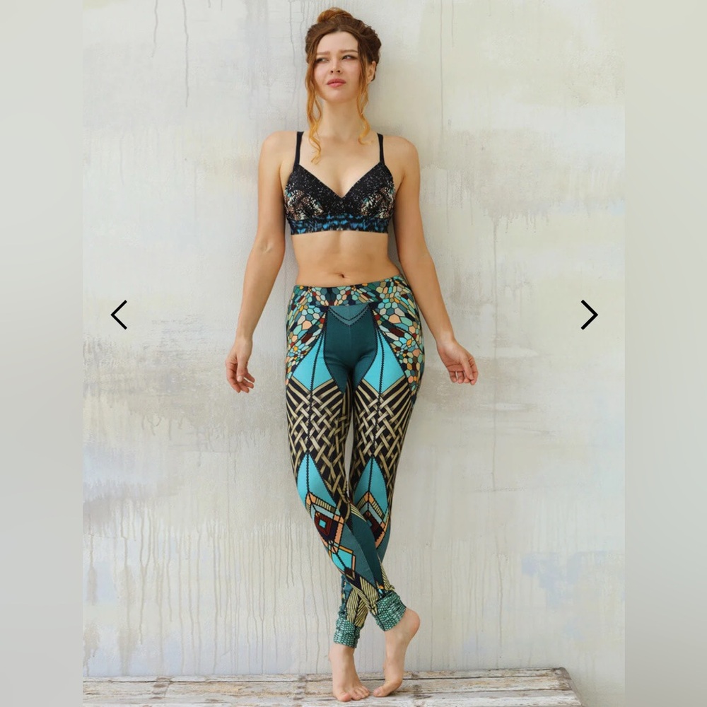 🦚 Shovava Organic Cotton Mosaic Leggings Australian Luxe – Size M